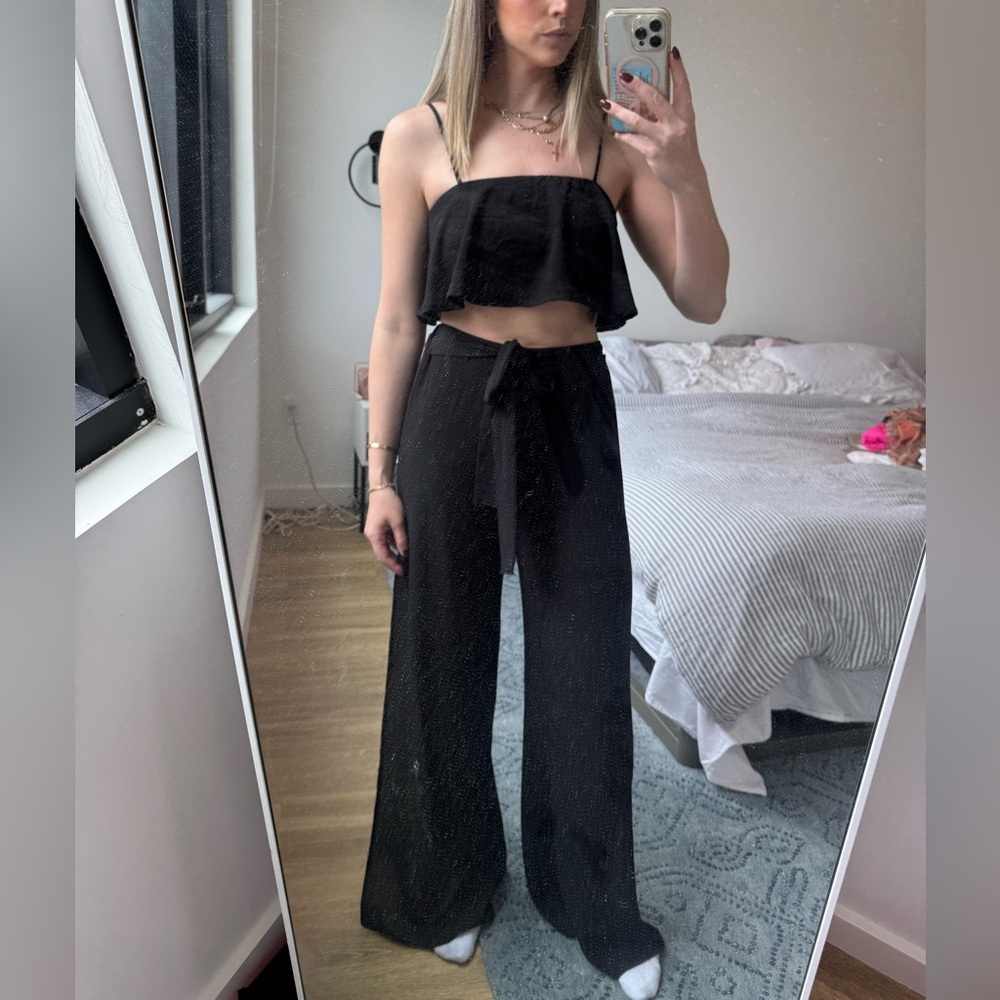 Black Two Piece Set - Picture 2 of 7